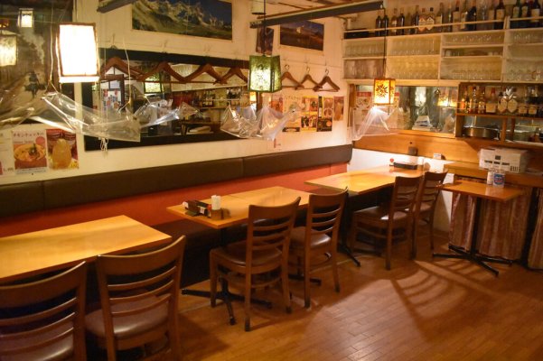 店內