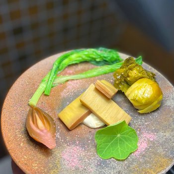 大量使用蔬菜的套餐料理很有吸引力