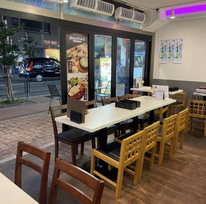 店內