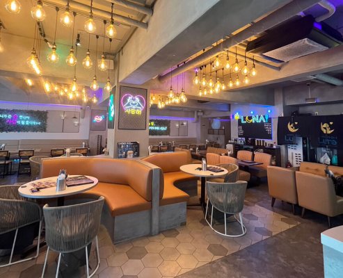 店內